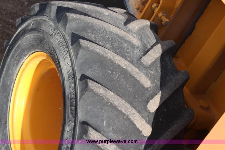 image for item H6688 1996 Ditch Witch 7610DD concrete wheel saw