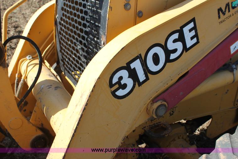 image for item H7359 2000 John Deere 310SE Turbo backhoe