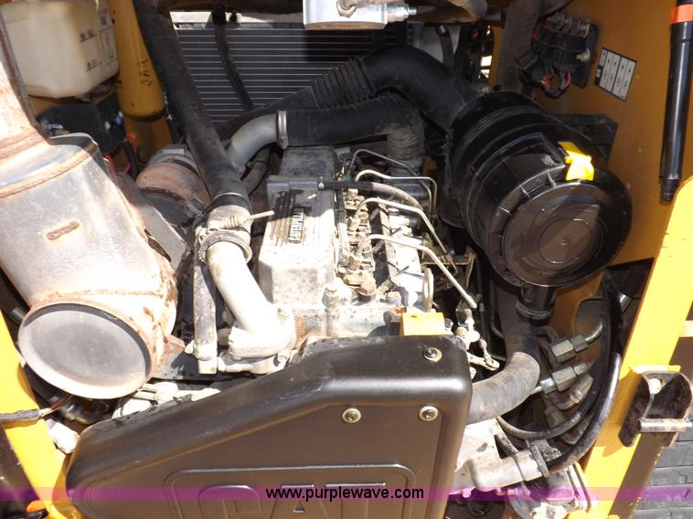 image for item I7604 2005 Caterpillar 277B track skid steer