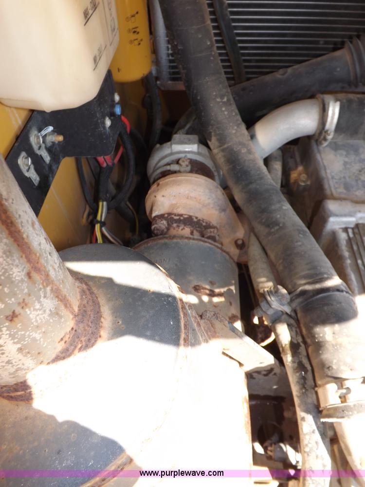 image for item I7604 2005 Caterpillar 277B track skid steer