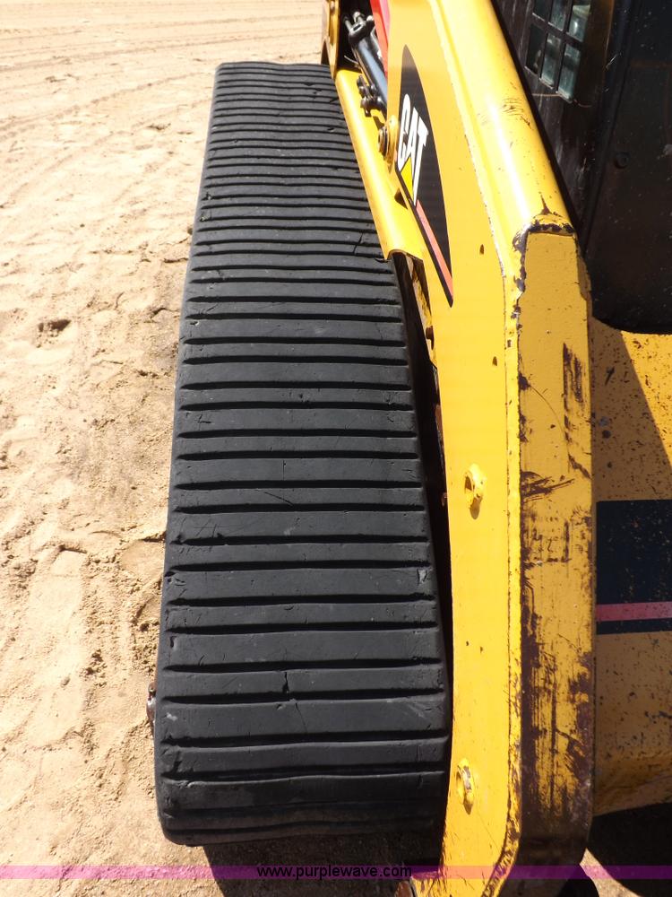 image for item I7604 2005 Caterpillar 277B track skid steer
