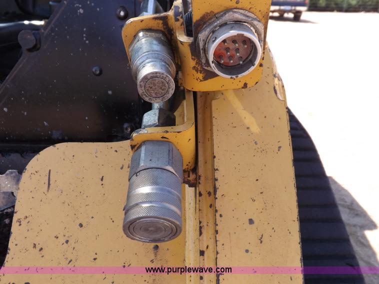 image for item I7604 2005 Caterpillar 277B track skid steer