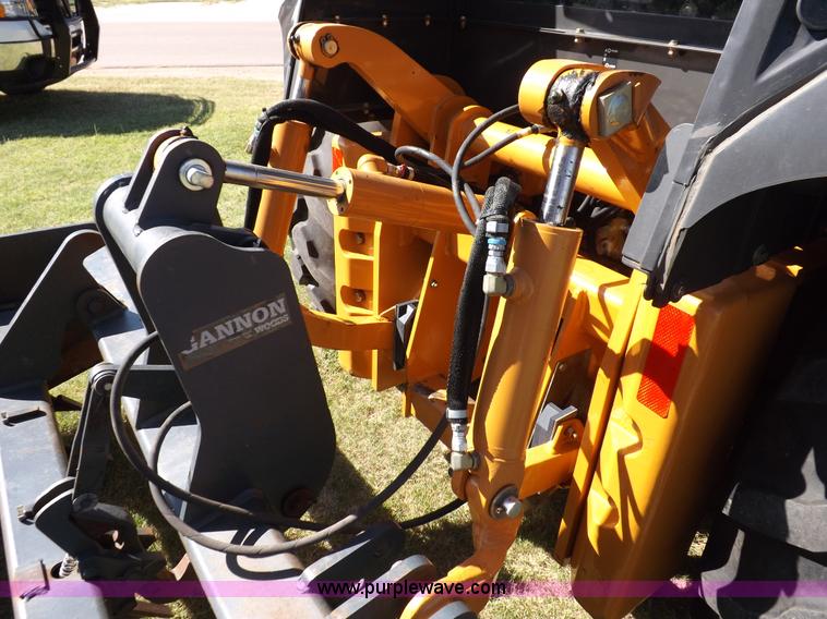 image for item I7618 2003 Case 570M XT landscape loader