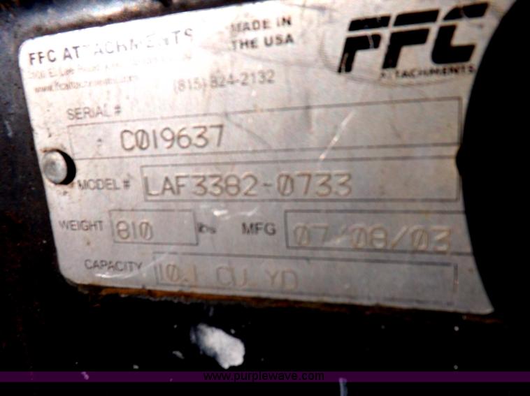 image for item I7618 2003 Case 570M XT landscape loader