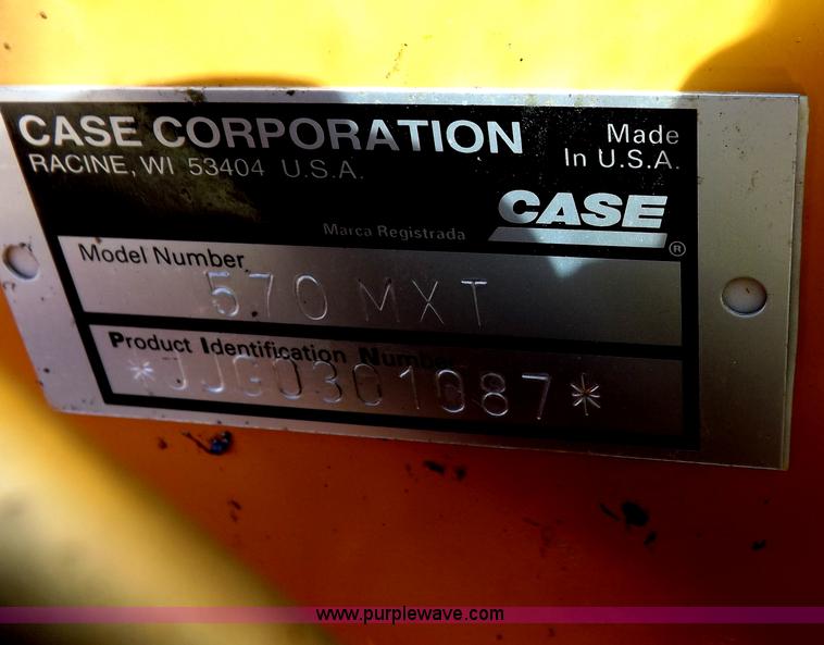 image for item I7618 2003 Case 570M XT landscape loader