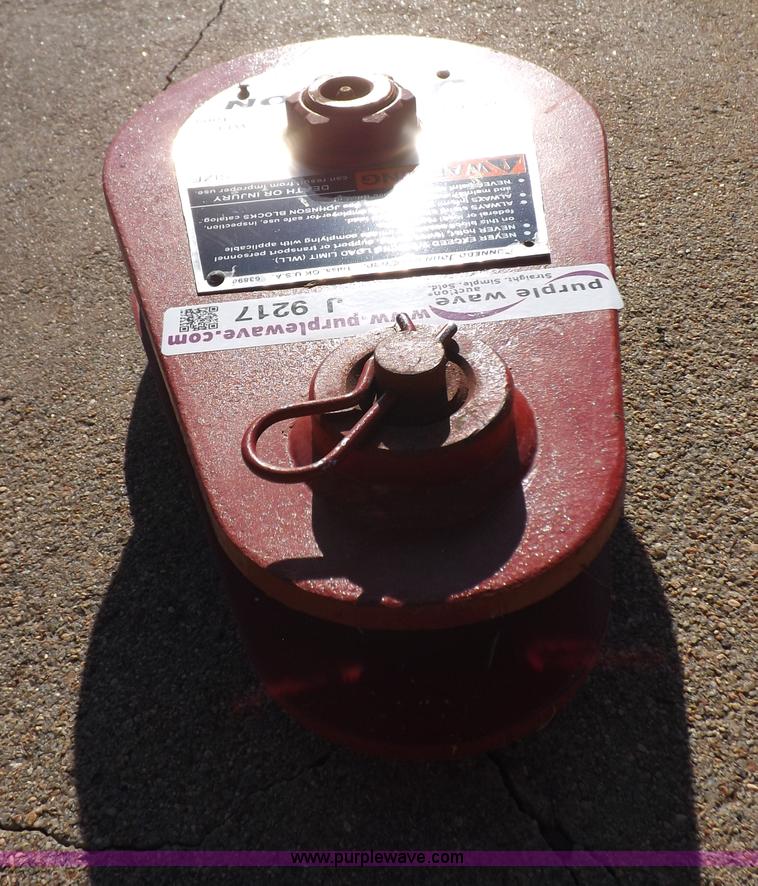 image for item J9217 Gunnebo Johnson block