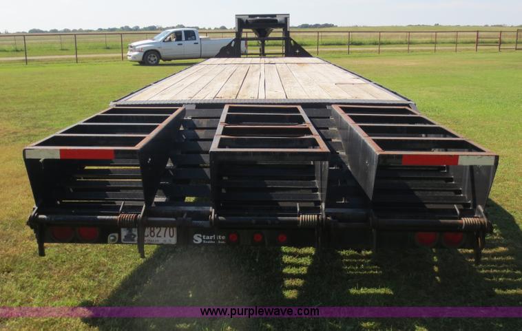 image for item D5951 2009 Starlite TDGNDV gooseneck trailer