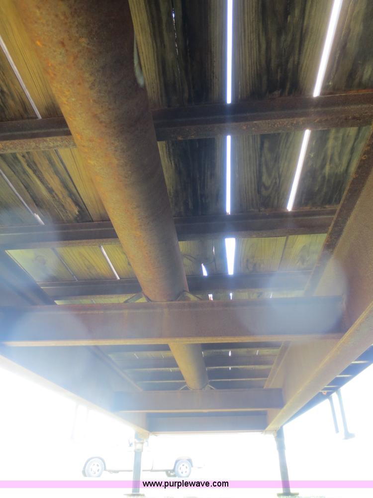 image for item D5951 2009 Starlite TDGNDV gooseneck trailer