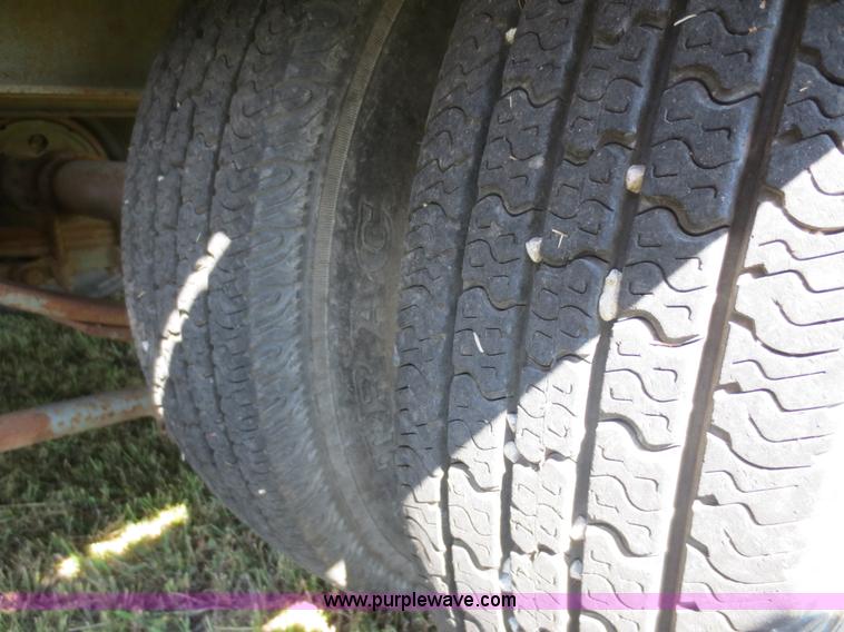 image for item D5952 1996 Interstate 18DT equipment trailer