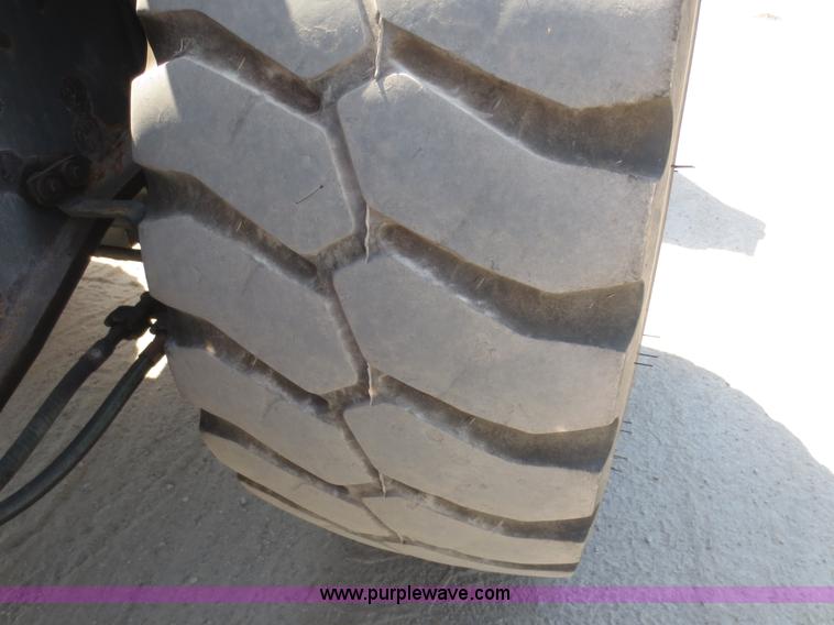 image for item D5953 2007 Komatsu WA380-6 wheel loader