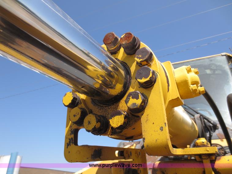 image for item D5953 2007 Komatsu WA380-6 wheel loader