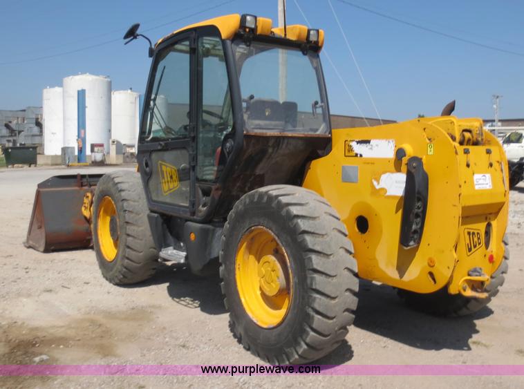image for item D5954 2006 JCB 531-70 telehandler