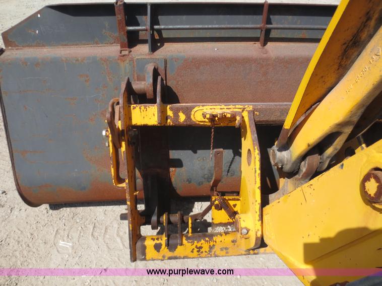 image for item D5954 2006 JCB 531-70 telehandler