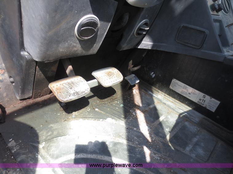 image for item D5954 2006 JCB 531-70 telehandler