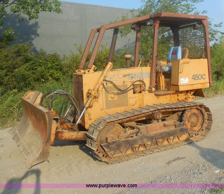 1987-case-450c-dozer-in-moore-ok-item-e7621-sold-purple-wave