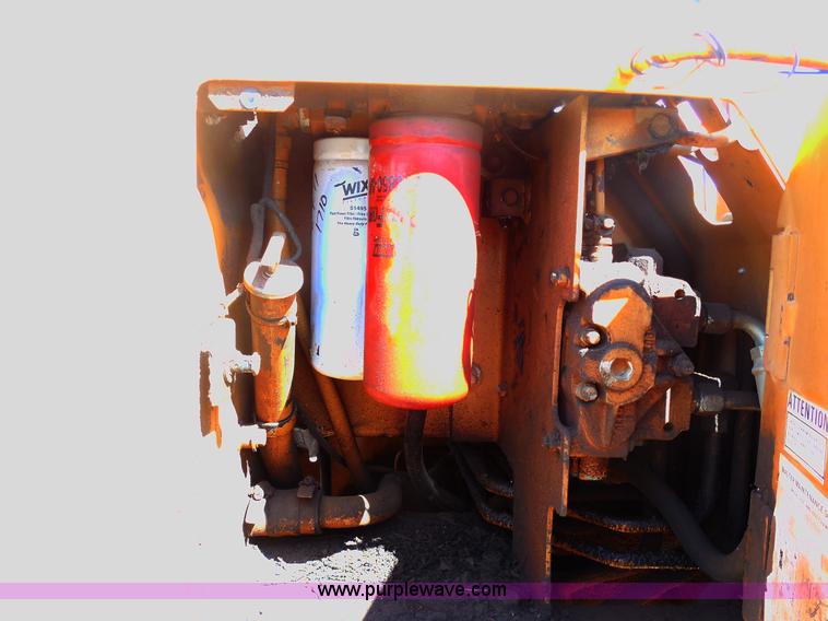 image for item E7621 1987 Case 450C dozer