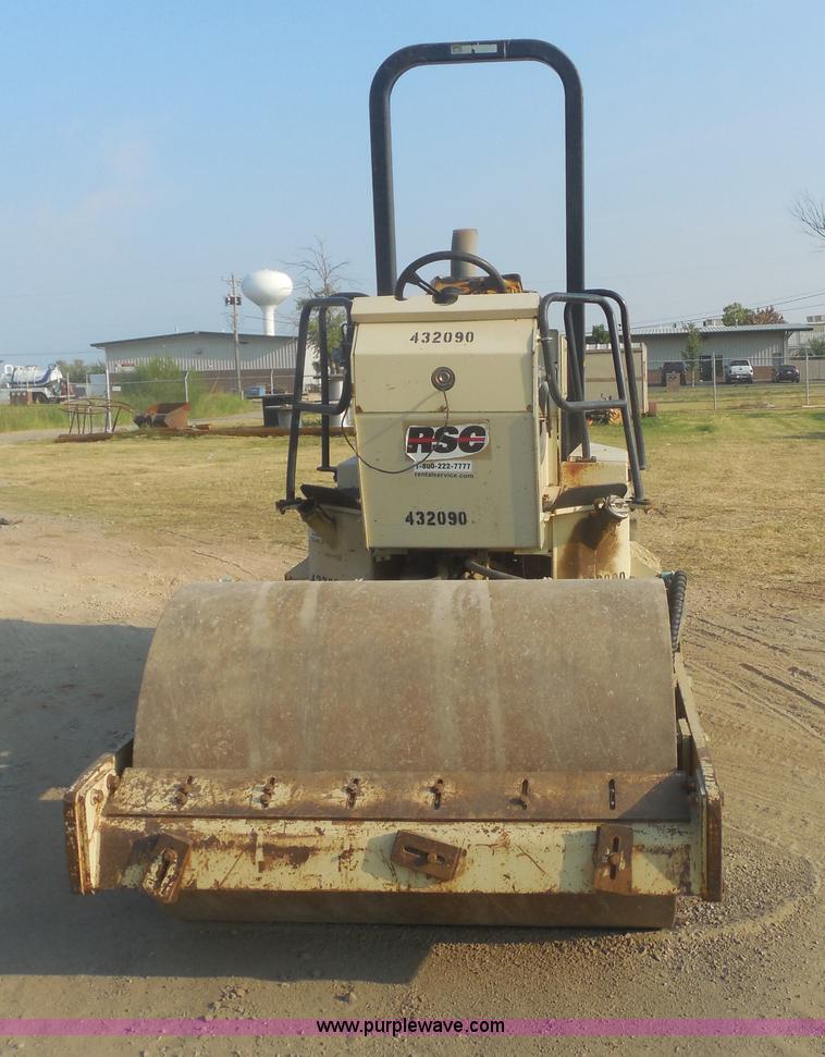 image for item E7622 Ingersoll Rand SD40D vibratory roller