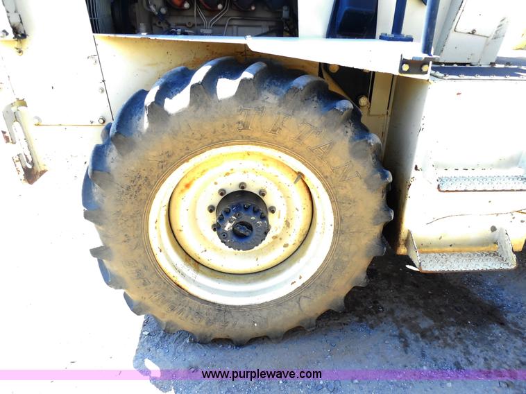 image for item E7622 Ingersoll Rand SD40D vibratory roller