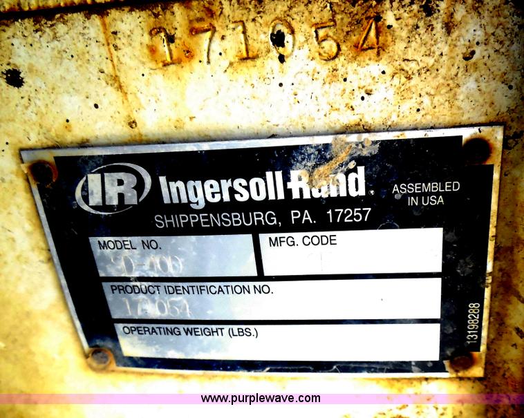 image for item E7622 Ingersoll Rand SD40D vibratory roller