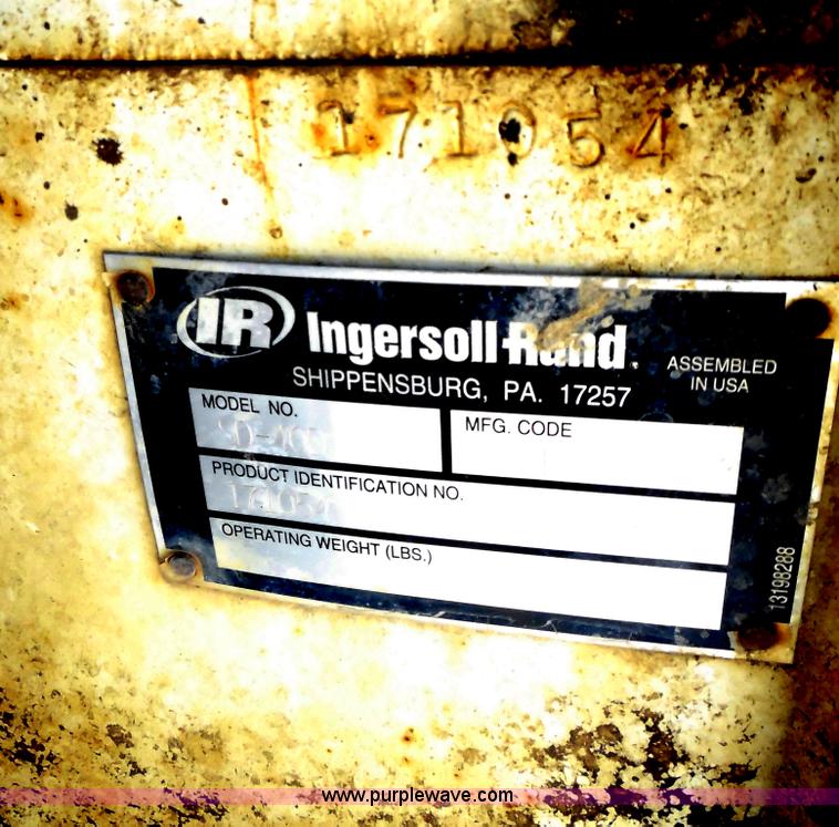 image for item E7622 Ingersoll Rand SD40D vibratory roller