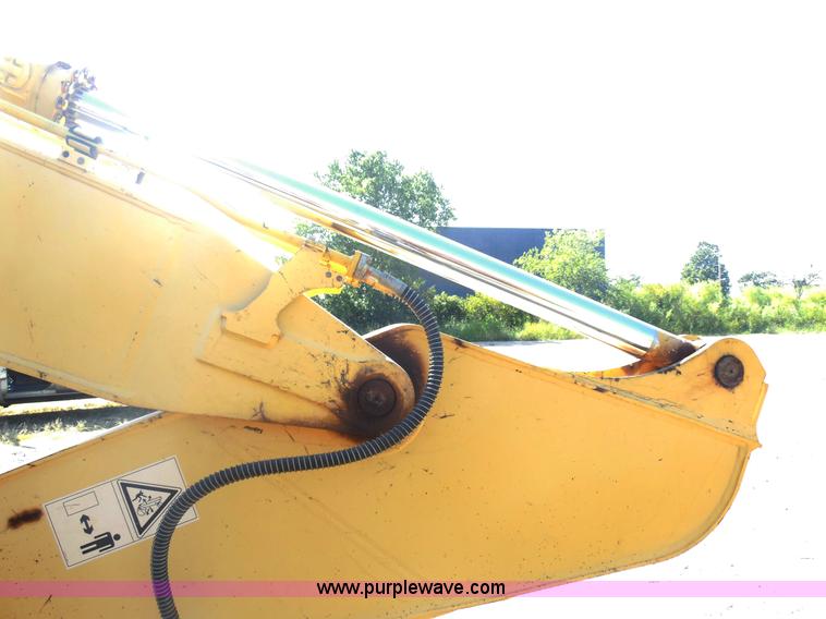 image for item E7623 2007 Komatsu PC220LC-8 excavator