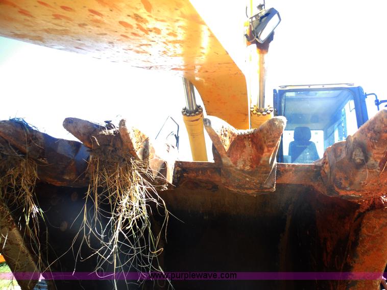 image for item E7623 2007 Komatsu PC220LC-8 excavator