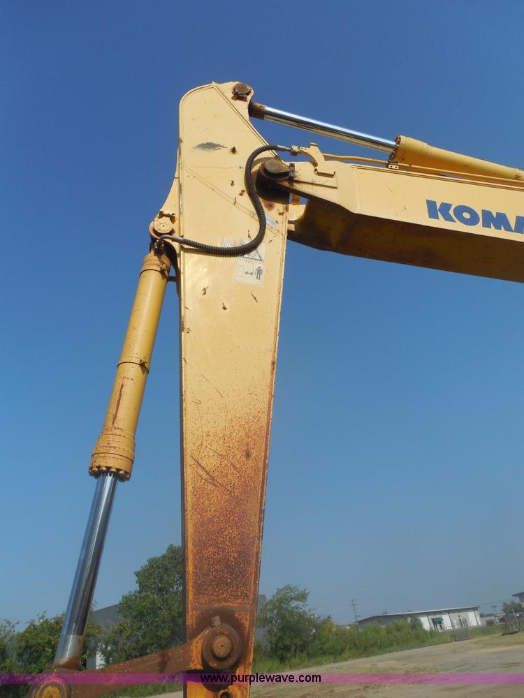 image for item E7623 2007 Komatsu PC220LC-8 excavator