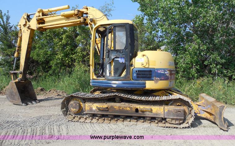 image for item E7625 1997 Komatsu PC128UU-1 Avance mini excavator