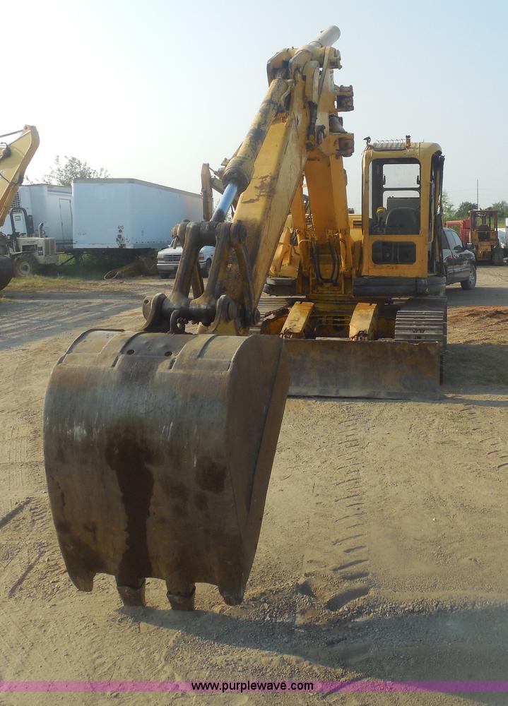 image for item E7625 1997 Komatsu PC128UU-1 Avance mini excavator