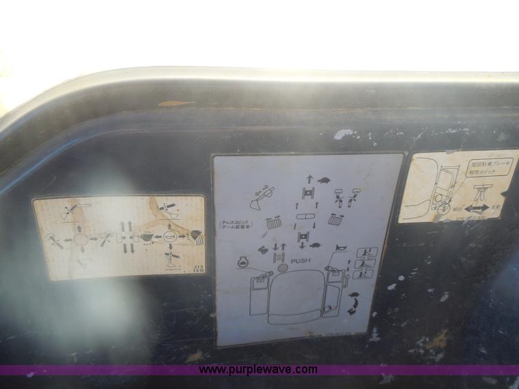 image for item E7625 1997 Komatsu PC128UU-1 Avance mini excavator