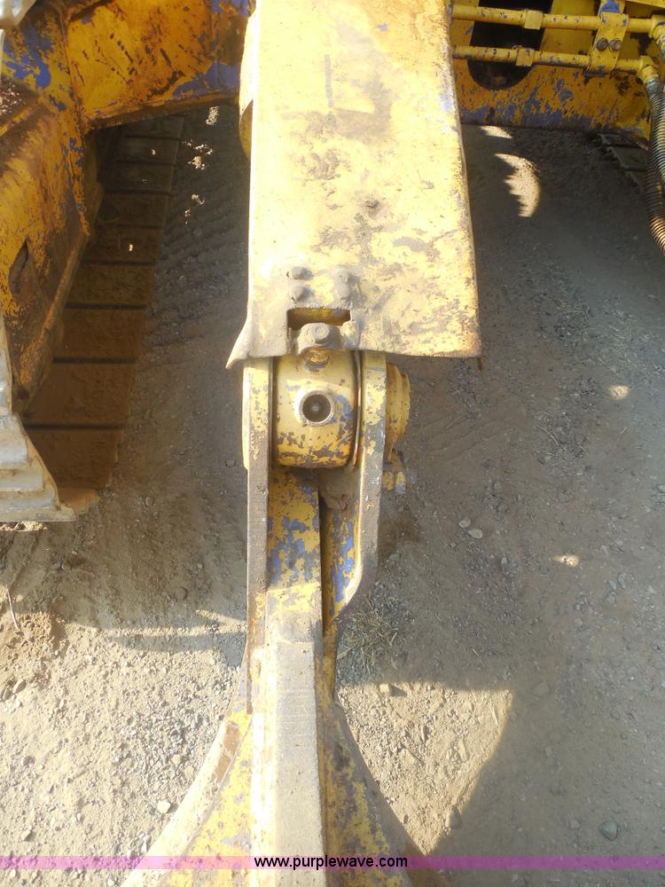 image for item E7625 1997 Komatsu PC128UU-1 Avance mini excavator