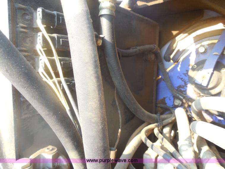 image for item E7625 1997 Komatsu PC128UU-1 Avance mini excavator