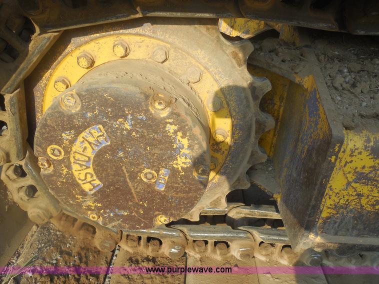 image for item E7625 1997 Komatsu PC128UU-1 Avance mini excavator