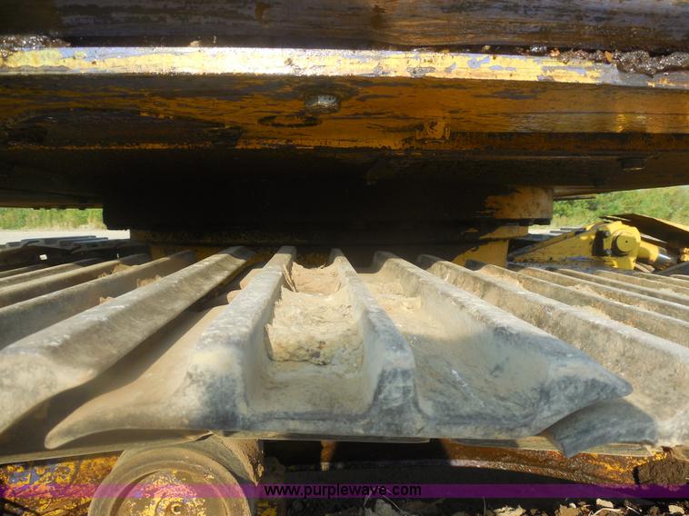 image for item E7625 1997 Komatsu PC128UU-1 Avance mini excavator