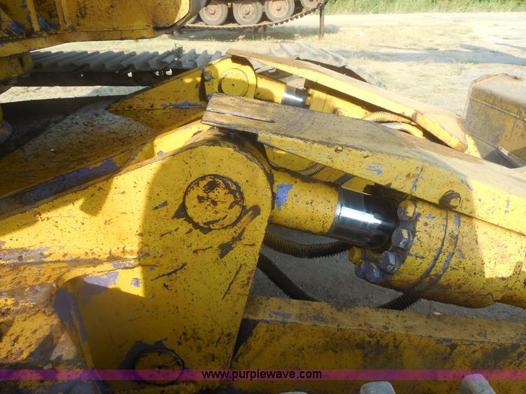 image for item E7625 1997 Komatsu PC128UU-1 Avance mini excavator
