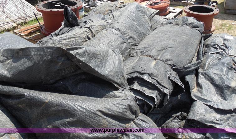 image for item E7633 Approximately 15 closed cell insulated blankets