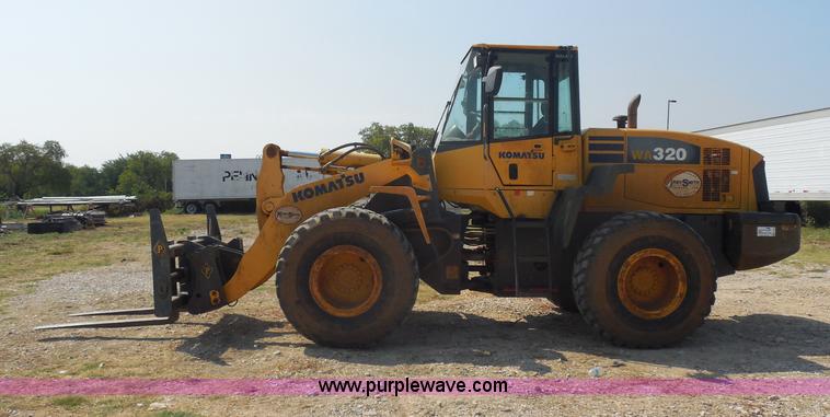image for item E7638 2006 Komatsu WA320-5L wheel loader