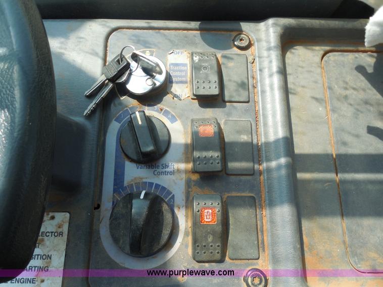 image for item E7638 2006 Komatsu WA320-5L wheel loader