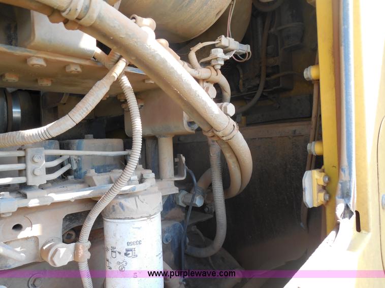 image for item E7638 2006 Komatsu WA320-5L wheel loader