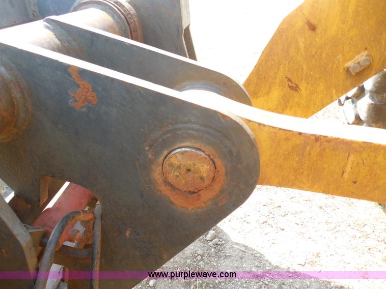 image for item E7638 2006 Komatsu WA320-5L wheel loader