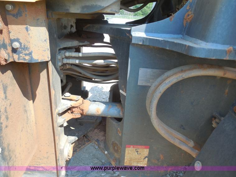 image for item E7638 2006 Komatsu WA320-5L wheel loader