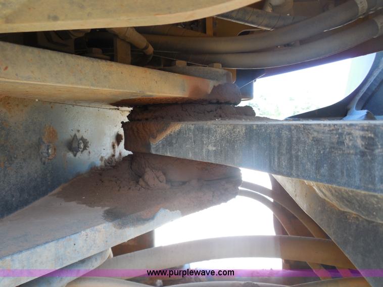 image for item E7638 2006 Komatsu WA320-5L wheel loader