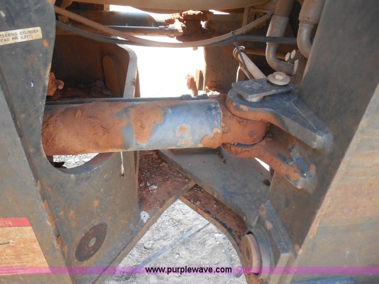 image for item E7638 2006 Komatsu WA320-5L wheel loader