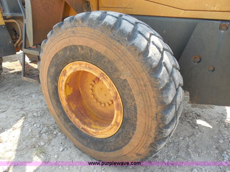 image for item E7638 2006 Komatsu WA320-5L wheel loader