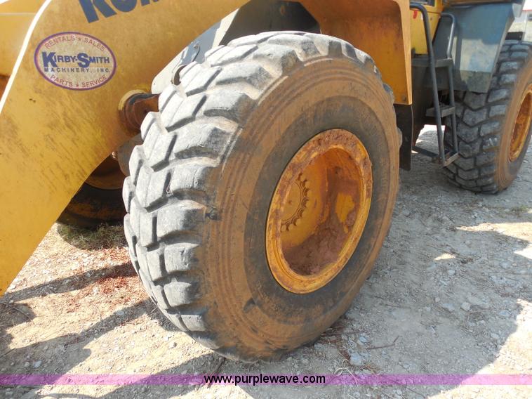 image for item E7638 2006 Komatsu WA320-5L wheel loader
