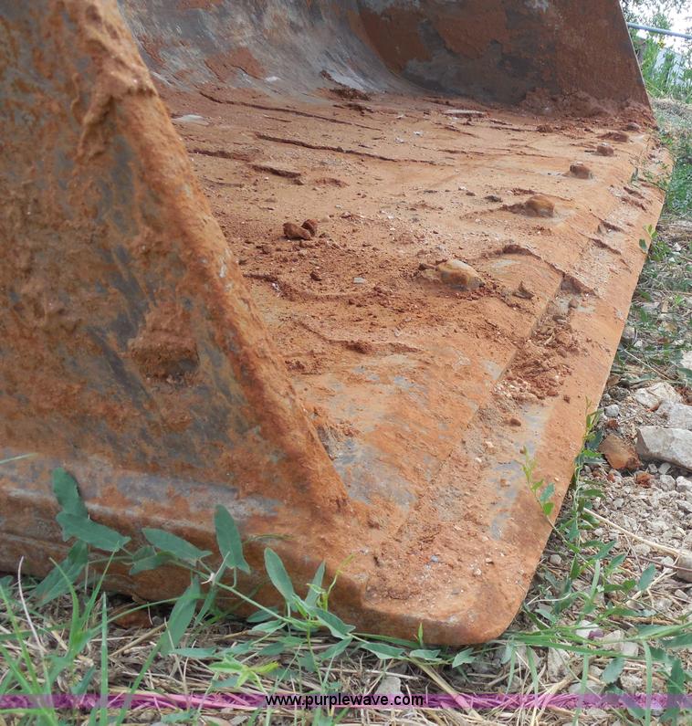 image for item E7638 2006 Komatsu WA320-5L wheel loader