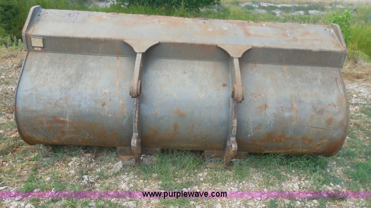 image for item E7638 2006 Komatsu WA320-5L wheel loader