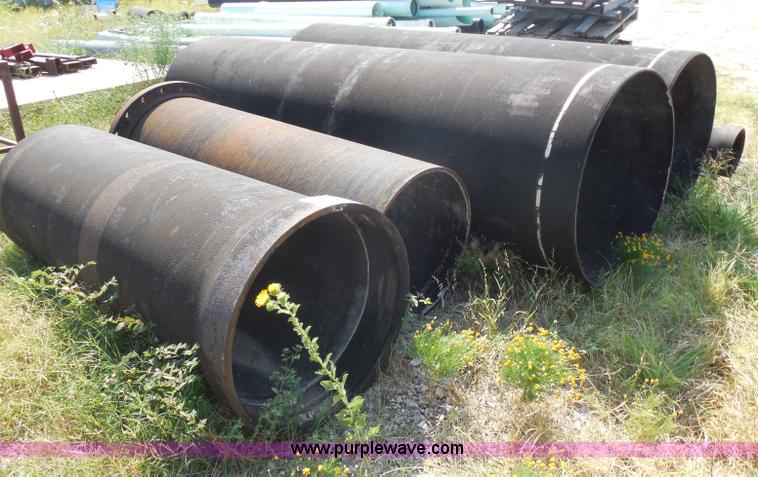image for item E7642 Assorted sewer pipe