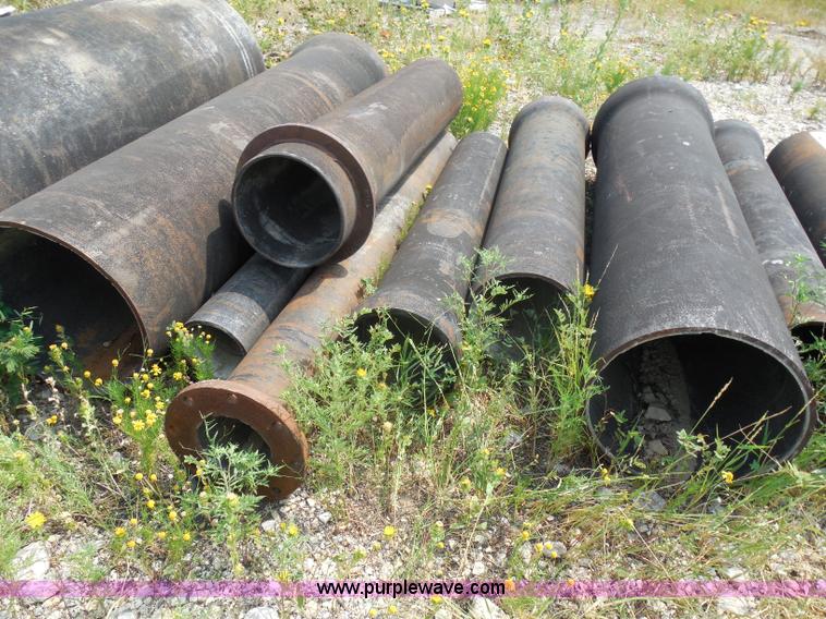image for item E7645 Assorted sewer pipe