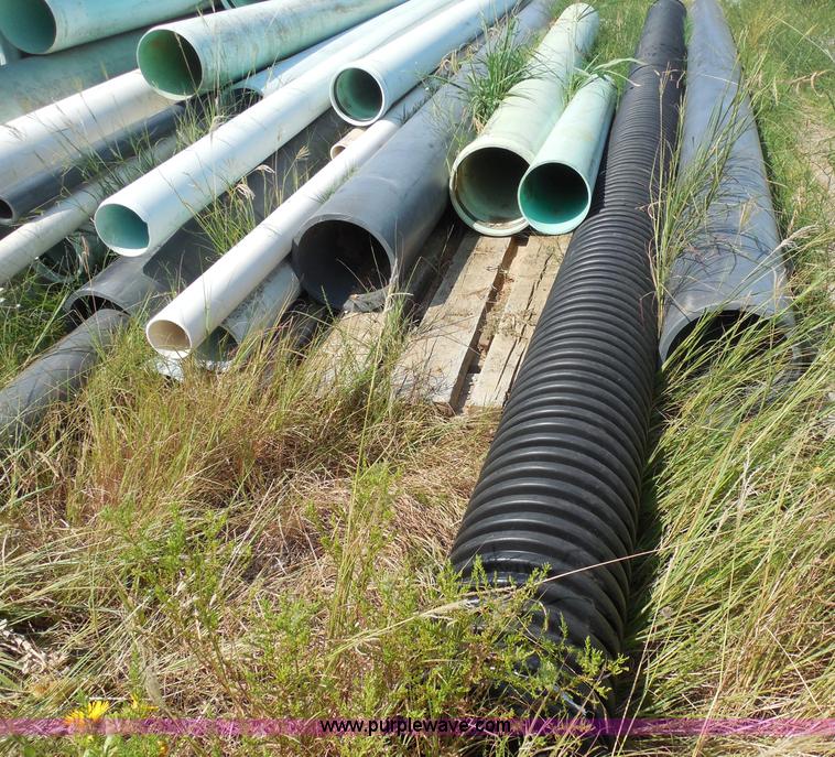 image for item E7650 Approximately 100 assorted PVC sewer pipe pieces